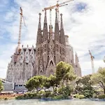 Oasis Sagrada Familia